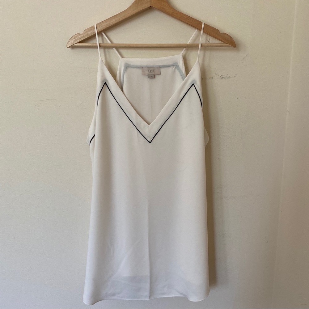 5 for $15 Loft Ivory V-Neck Camisole w/ Black Trim